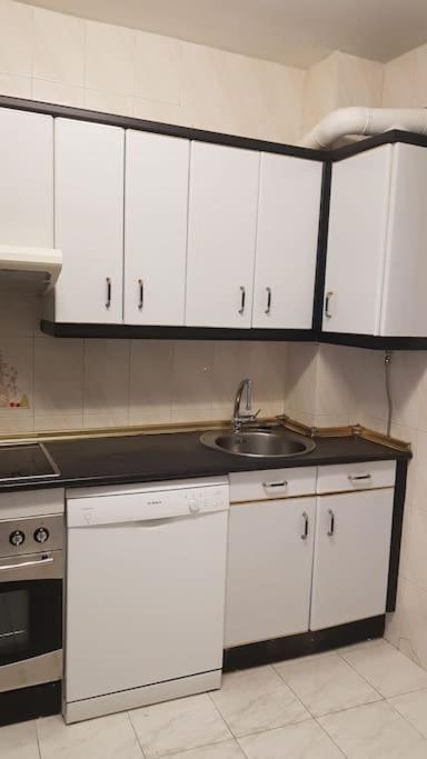 Вилла Adosado Dr Fleming 12 Пойялес-дель-Ойо Экстерьер фото